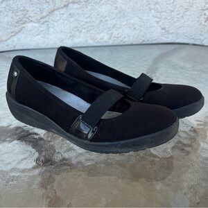 Anne Klein Sport Black Slip On Closed Toe Flats Women's